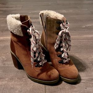 Women boots
